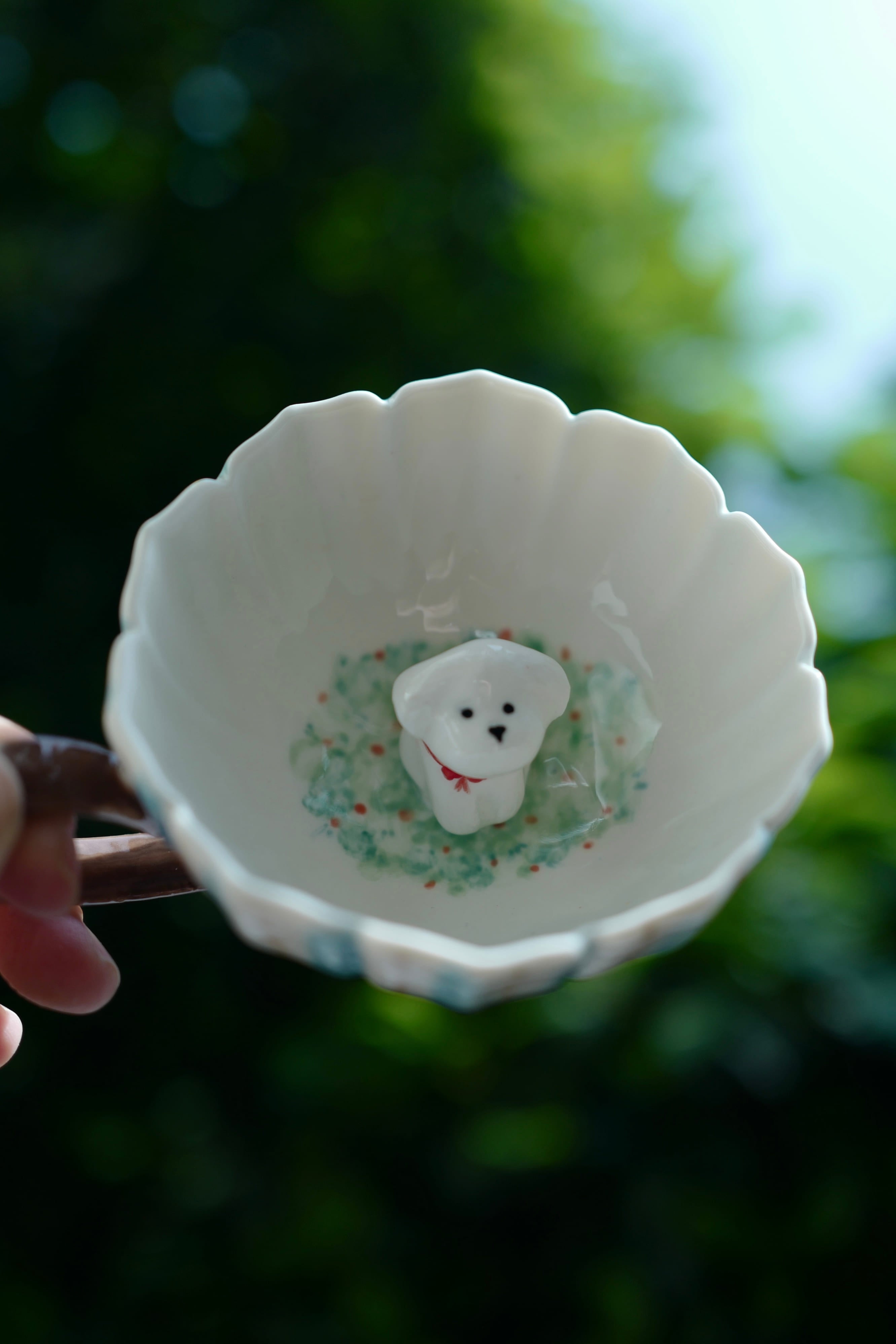 Everlou Petal Cup with hand-sculpted pet figure