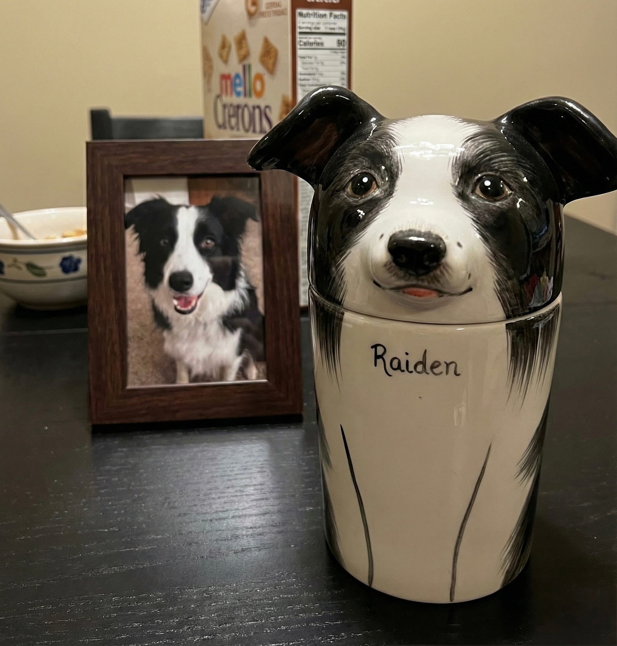 Customer memorial urn review photo 15